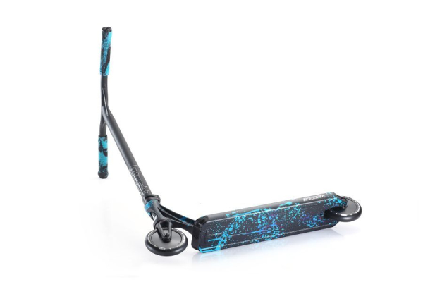 Blunt Prodigy S7 Stunt Scooter splatter 2