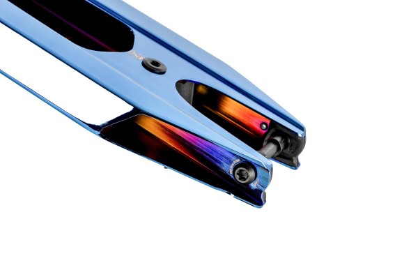 Ethic DTC Deck Pandemonium V2 500mm chrome blue 4