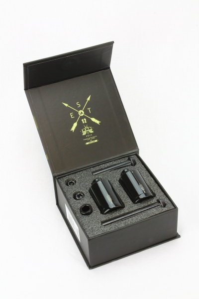 Urban Artt Cutt Chromo Pegs - black - schwarz in box